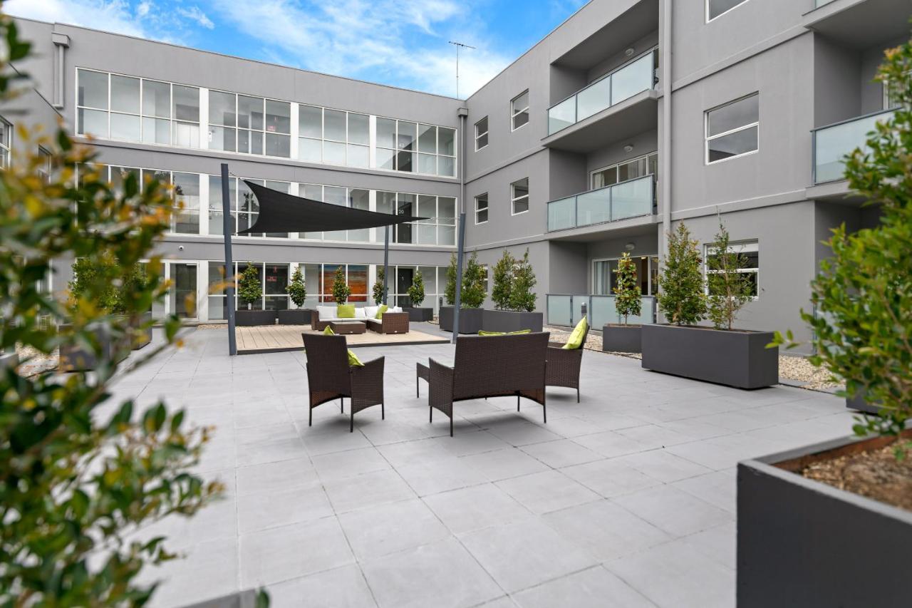 Burwood Serviced Apartments Экстерьер фото